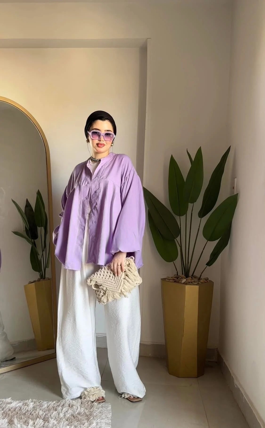 Look - lilac shirt with white wide leg pants