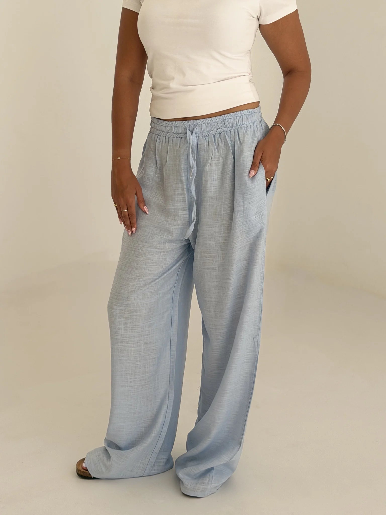 Linen Pants in light blue