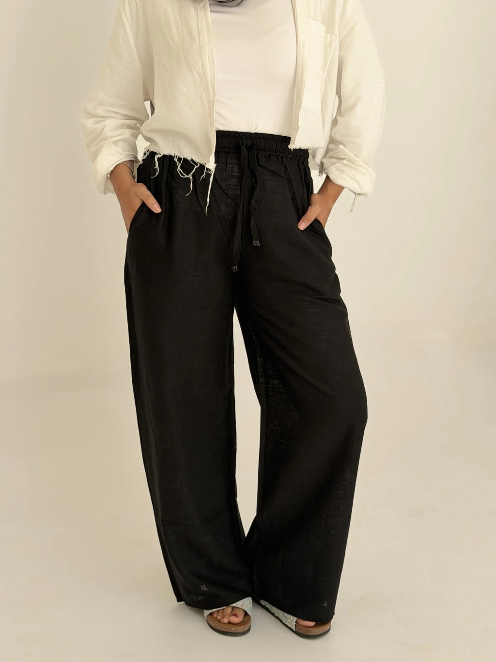 Linen Pants in black